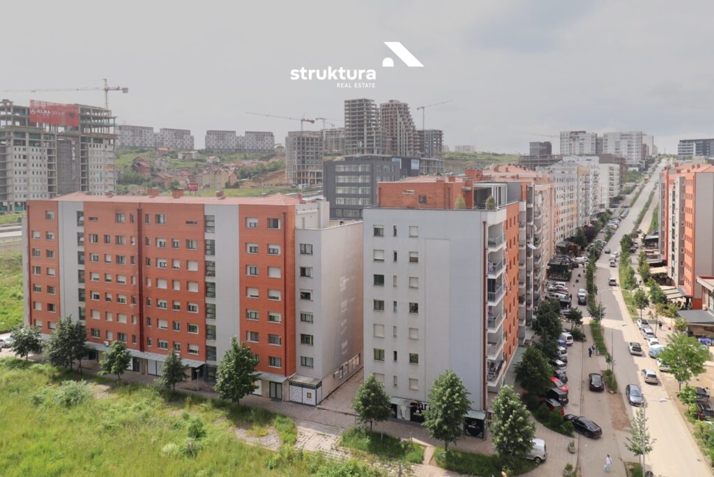 Penthouse ne shitje, ne Kalabri!